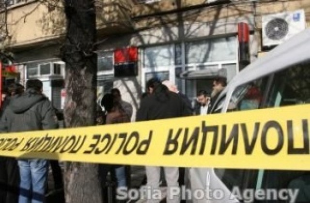 Мъж почина след прострелване с пистолет