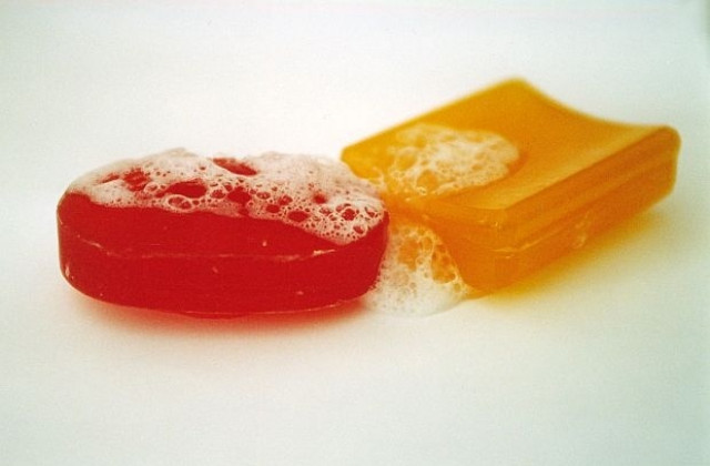 Съветват здравна инспекция да сложи сапун в тоалетните си