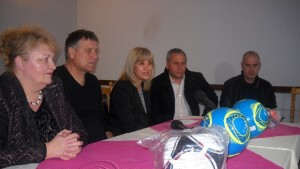 Децата на Ботев ще ритат с нови топки