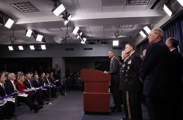 Пентагонът разследва дали е давана класифицирана информация за убийството на Бин Ладен