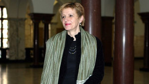 Почина Теодора Захариева
