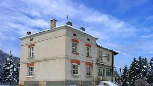 40 души са блокирани в хижа Бряновщица