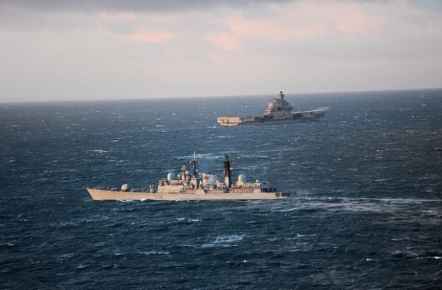 Руска флотилия хвърли котва  в сирийска военноморска база
