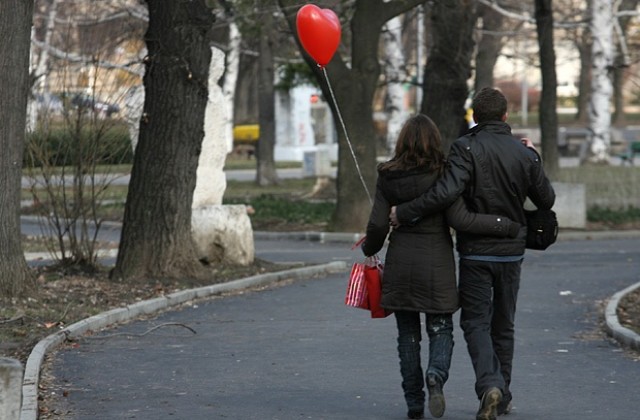 Прекалената женска грижа прави мъжете импотентни