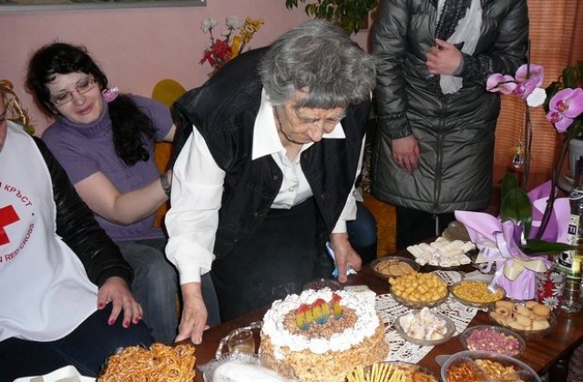 Вергиния Друмева отпразнува стотен рожден ден