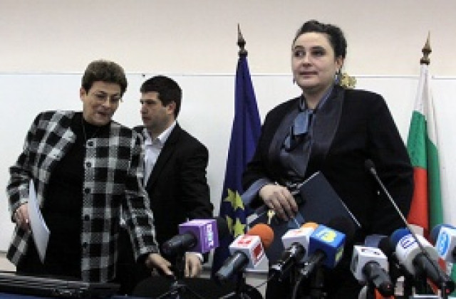 Бизнесът подава отчети през нощта