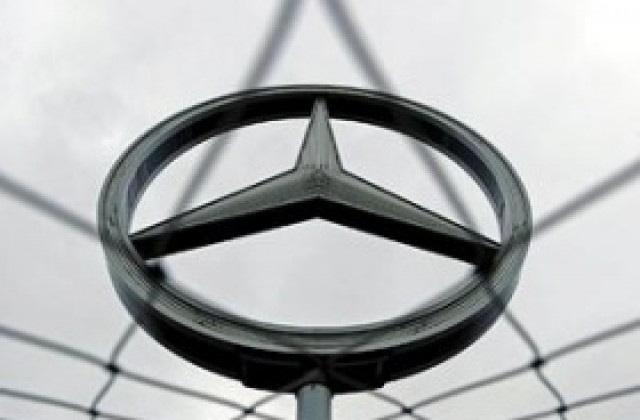 Facebook вече и в автомобилите