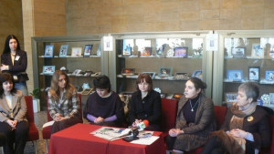 Библиотека и галерия ще показват на децата как се създават