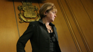 Фандъкова Да не вкарваме завода за боклук в политически спорове