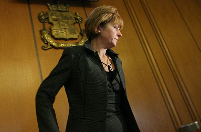 Фандъкова: Да не вкарваме завода за боклук в политически спорове