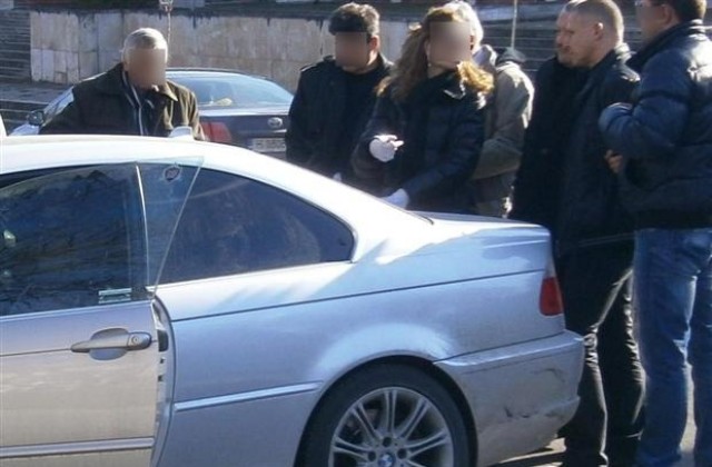 Задържаха районен прокурор с подкуп