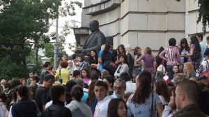 Издадоха пътеводител на новодошлите студенти