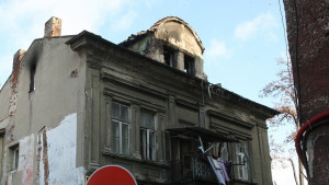 Майка и двете й деца изгоряха при пожар