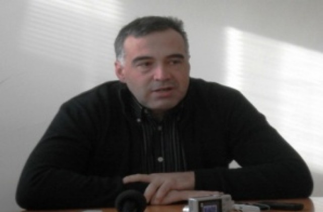 Антон Кутев: Сблъсък Първанов-Станишев не може да бъде избегнат