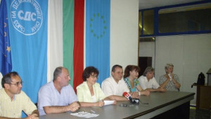 Сините и РЗС ще подкрепят съкращенията в Общината настояват и