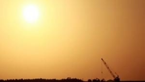 МАЕ отново понижи прогнозата си за световното търсене на петрол