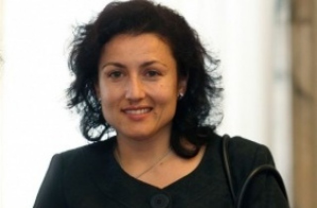 Десислава Танева организира среща за бъдещето на пречиствателната станция за питейни води