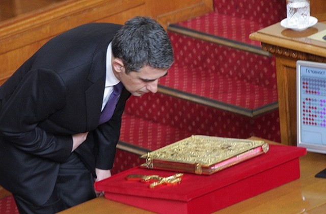 Анализ на речта на новоизбрания президент Росен Плевнелиев