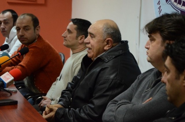 Българите помогнали за спасяването на най-малко 800 души от „Коста Конкордия”