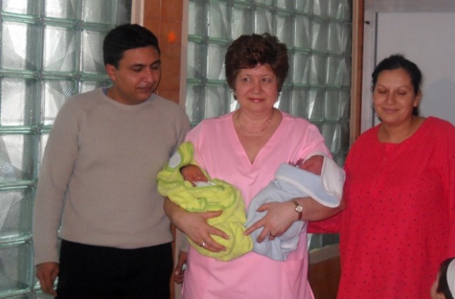 Само до обяд - четири бебета във Враца