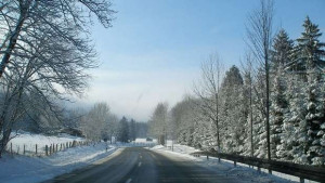 Няма затворени пътища 16 машини чистят в областта