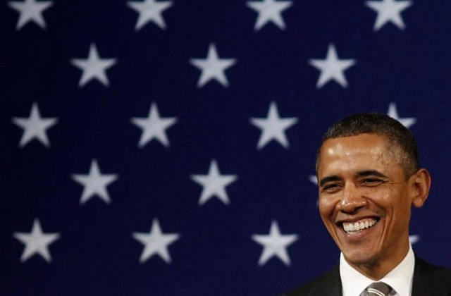 Барак Обама ще участва във видеочат на живо по Google+