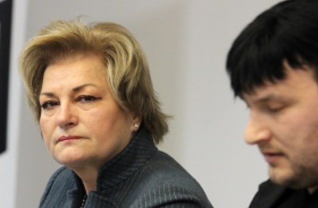 Адвокат: Клиентът няма механизъм да защити правата си при подписването на договор за кредит