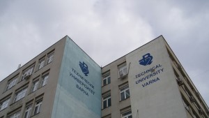 Увеличават приема в Техническия откриват и Морски факултет