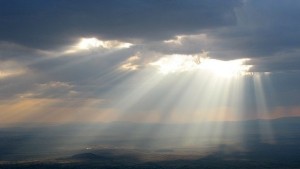 Наймощното слънчево изригване от 2005 г достига Земята