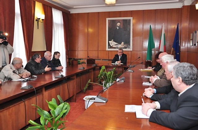 Нередовните превозвачи спират автобусни линии