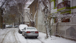 Продължава снеговалежът в Добричко петък неучебен в шест общини