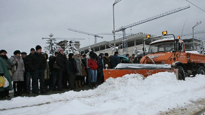 Снегопочистващите машини в София ще работят и през нощта