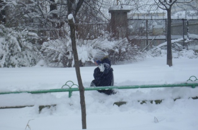 Пътищата заледени и отворени. Бедствено положение в Иваново