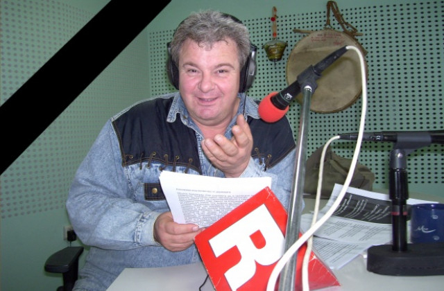ПРЕДАЙ НАТАТЪК с Янко Атанасов или усмивката и театърът като начин на живот