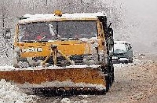 Седем училища във ваканция заради снега