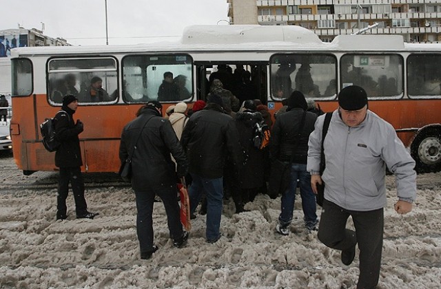 Градският транспорт в София се движи по разписание