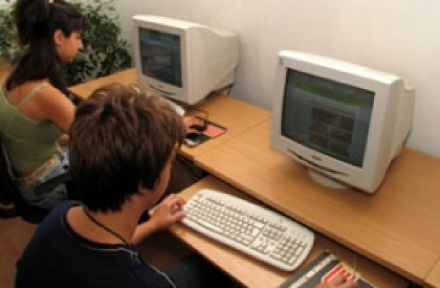 България одобрила строг контрол в интернет?