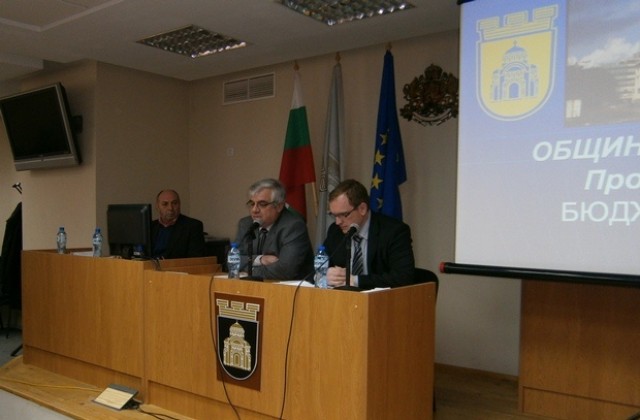 Като Реалистичен определи кметът на Плевен, проектът за Бюджет 2012