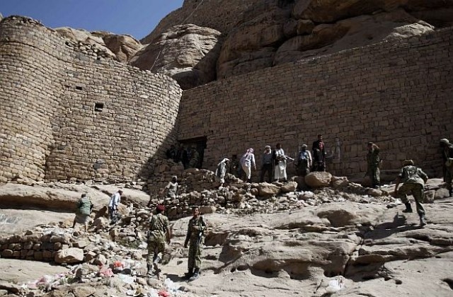 Четирима лидери на Ал Кайда бяха убити при въздушен удар в Йемен