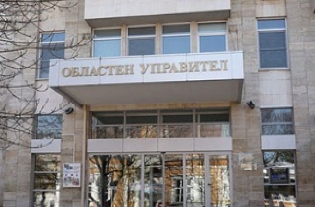 Областният събира сигнали за лошо отношение от институции към гражданите