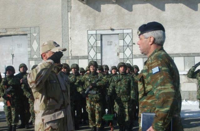 Инспектираха военно поделение в Стара Загора