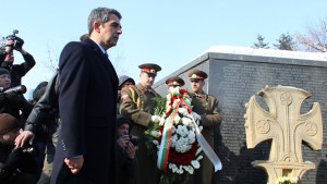 Отслужиха панихида в памет на жертвите на комунизма в България