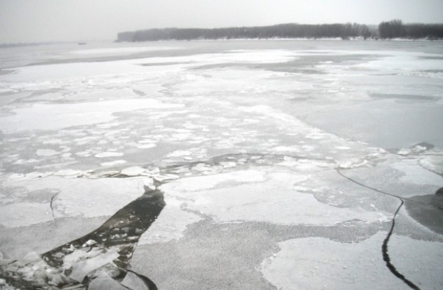 Най-студеното утро в Силистренско от началото на зимата, 50% е ледоходът