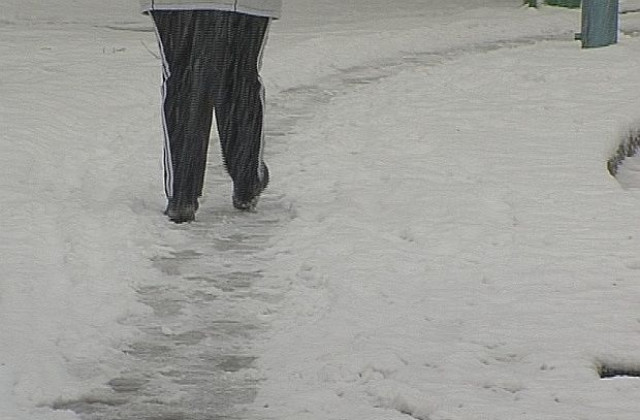 93 души са настанени тази нощ в центровете за бездомници