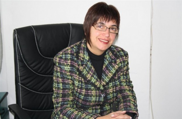 Юлка Димитрова ще ръководи регионалното развитие в Областна управа