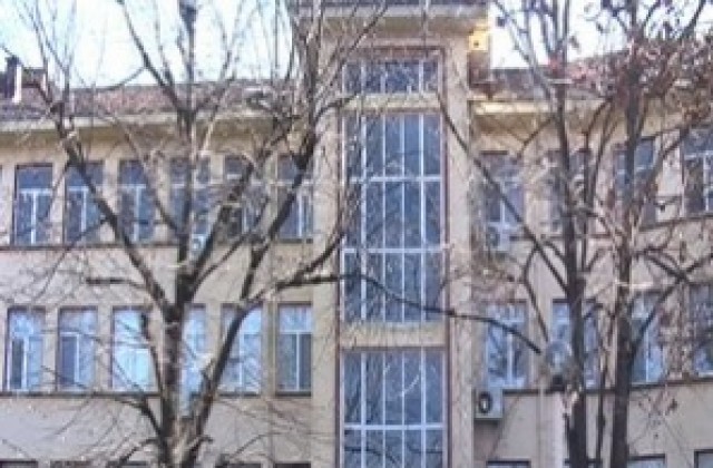 От болницата в Харманли търсят одеяла и топли дрехи за пострадалите в Бисер