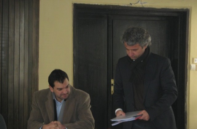 Завод или депо за боклук в Община Дупница? Кметовете мислят още месец