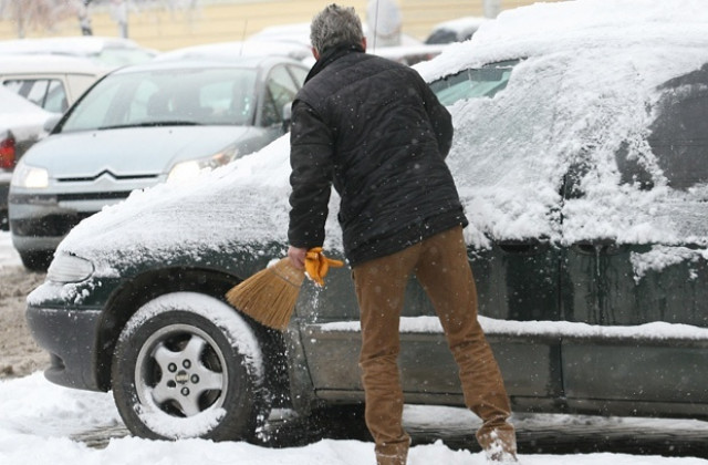 В Нови Искър вече е сформиран кризисен щаб заради снега