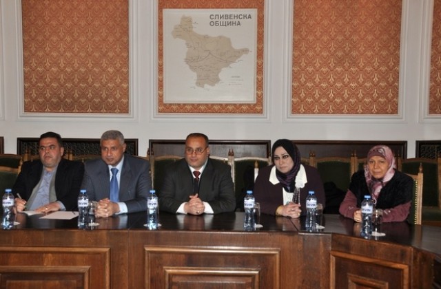 Ирак търси партньорство с бизнеса, здравеопазването и културата на Сливен