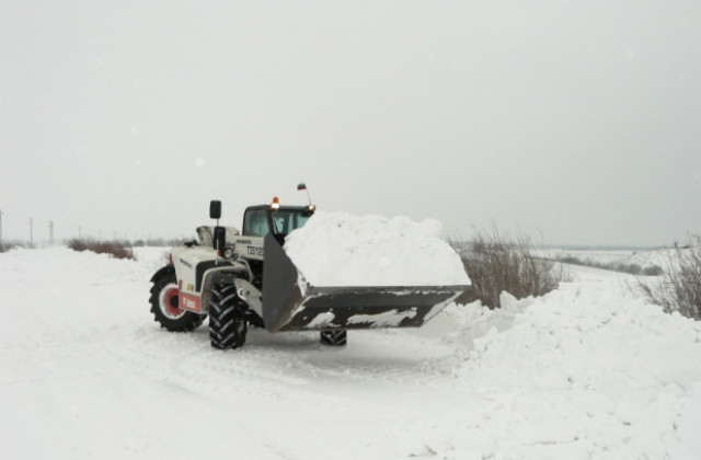 В Силистренско пътищата остават затворени